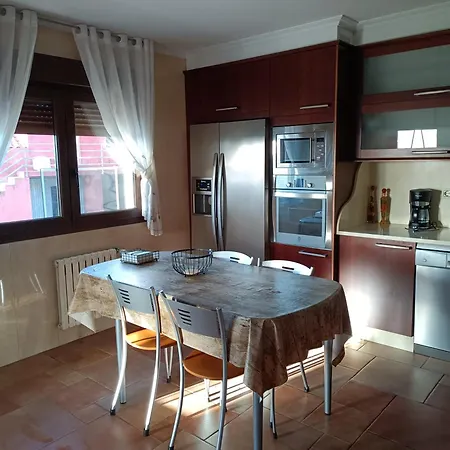 Semesterbostad Casa/chalet En 3hab. *